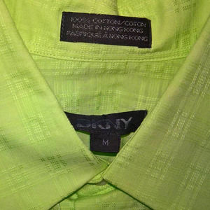 NWOT Vibrant Green DKNY Button Dwn! SZ M
